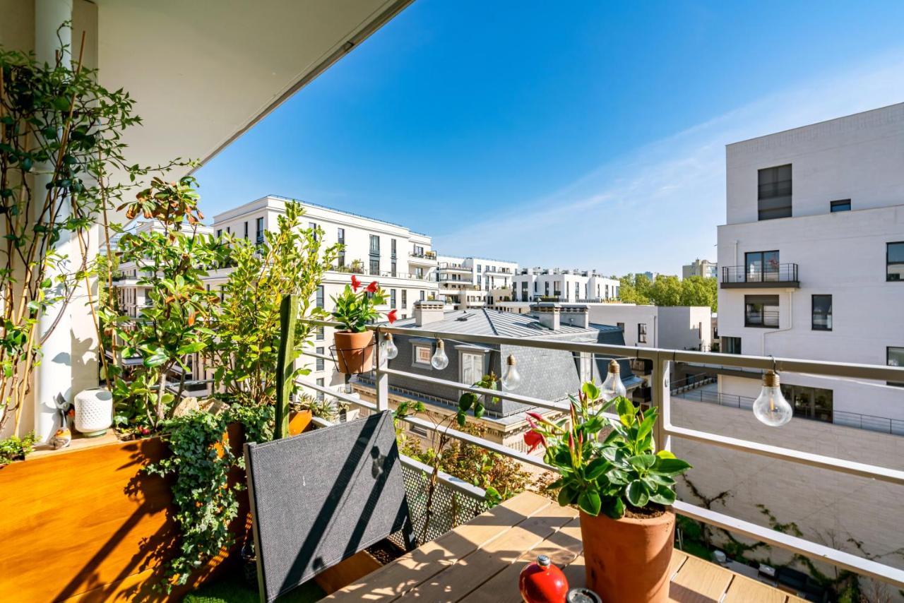 Stunning Apartment With Balcony To Visit Paris ルヴァロワ＝ペレ エクステリア 写真